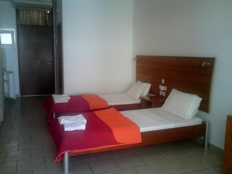 Coliseum Studios & Apartments Pefki  Ngoại thất bức ảnh