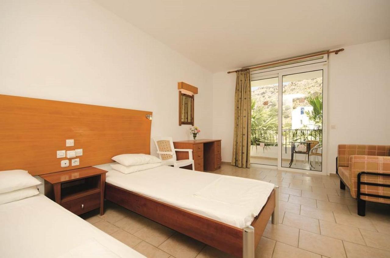 Coliseum Studios & Apartments Pefki  Ngoại thất bức ảnh