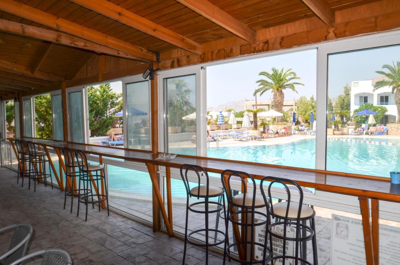 Coliseum Studios & Apartments Pefki  Ngoại thất bức ảnh