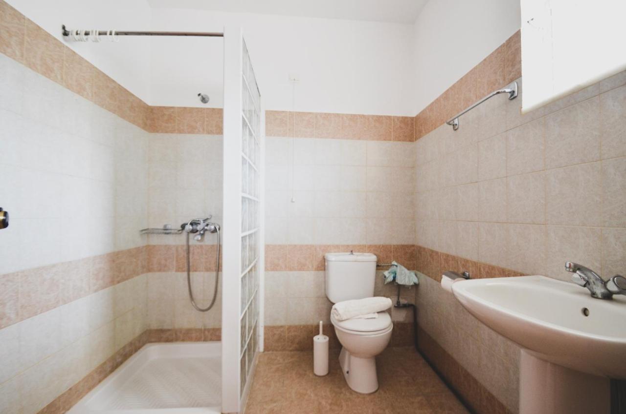 Coliseum Studios & Apartments Pefki  Ngoại thất bức ảnh